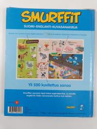 Smurffit : suomi-englanti-kuvasanakirja