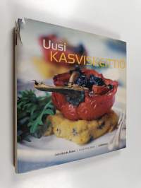 Uusi kasviskeittiö