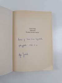 Kolme näytelmää : Lainvartijat ; Tribunaali ; Tuomari Kosken tapaus (signeerattu, tekijän omiste)