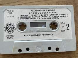 Erkki Junkkarinen Kauneimmat valssit-C-kasetti / C-cassette