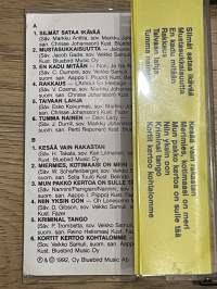 Lea Laven 12 hittiä -kasetti / C-cassette
