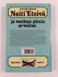 Neiti Etsivä ja vanhan pitsin arvoitus