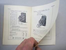 Kodak-artiklar - Katalog öfver Kodak-artiklar -tuoteluettelo kameroille ja tarvikkeille 1910