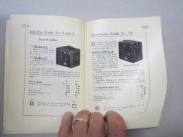 Kodak-artiklar - Katalog öfver Kodak-artiklar -tuoteluettelo kameroille ja tarvikkeille 1910