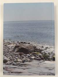 Saari (signeerattu, tekijän omiste)