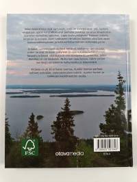 Luontoelämysten Suomi : retkeilijän nähtävyydet