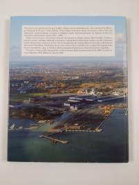 Telakasta satamakeskukseksi : Vuosaaren satamahanke 2003-2008