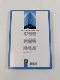 Avain kansantaloustieteeseen