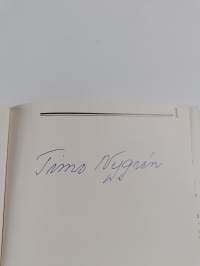 Kalakauppiaan kalaasit (signeerattu)