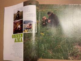 Me Naiset 1972 nro 25/26  ilmestynyt 21.6.1972, Saarikoskien onnen aika, Oma koti - tekstiilit, Dora Jung