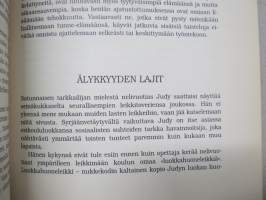 Tunneäly - lahjakkuuden koko kuva