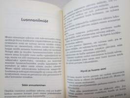 Opi ennustamaan antikvariaatti - Automaattikirjoitus, Ennusunet, Nopat, Heilurti, Kahvinporot, Kristallipallo, Kädenviivat, Pelikortit, Taikavarpu