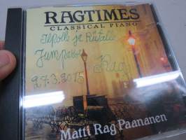 Ragtimes - Classical piano - Matti Rag Paananen CD-levy, jonka kannessa omiste ja Rag Paanasen nimikirjoitus
