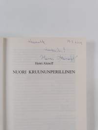 Nuori kruununperillinen (signeerattu, tekijän omiste)