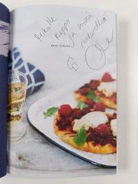 Ihan ulkona (signeerattu, tekijän omiste)