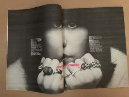 Me Naiset 1972 nro 48 ilmestynyt 29.11.1972, Vuodet kaunistavat - Harriet Erisson,  Maija Karhi, Rose-Marie Stockmann, Ruhtinatar Grace, Olavi Virran perhe