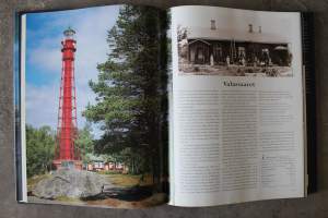 Suomen majakat = Finska fyrar = Finnish lighthouses