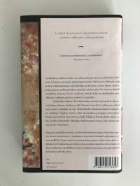 Lumikukka ja salainen viuhka