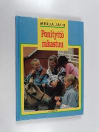Ponityttö rakastuu