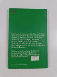 Santun ja Jonnan luontoaskartelua