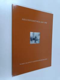 Ars universitaria 1640-1990 : Teoksia Helsingin yliopiston piirustussalista