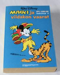 Aku Ankan taskukirja 2 / 3 Aku Ankka ja Karhukopla / Mikki ja viidakon vaarat Yhteisnide
