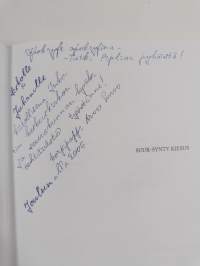 Suur-Synty Kiesus : Apokryfi Korpikansan Survon Arvon kertomana (signeerattu, tekijän omiste)