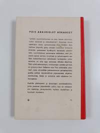 Pois arkimielet askareet : juhlatoiminnan opas