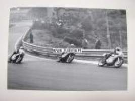 Jarno &quot;paroni&quot; Saarinen maailmanmestari 1972 -postikortti 1972 Imola 250 cc