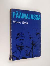Päämajassa : kolmenäytöksinen näytelmä