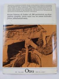 Savokarjalainen ateria : savokarjalainen ruoka ja ruokakulttuuri muuttuvassa maailmassa