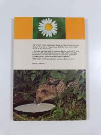 Mennään ulos! : Tiina ja Ville luonnossa