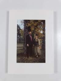 70-vuotta : muistelmat 1937-2007 (signeerattu, tekijän omiste)