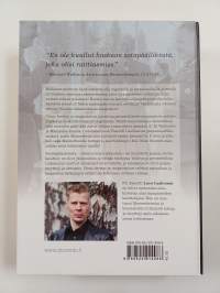 Viina, hermot, rangaistukset : sotilasylijohdon henkilökohtaiset ongelmat 1918-1945
