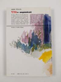 Tiinan ampiaiskesä
