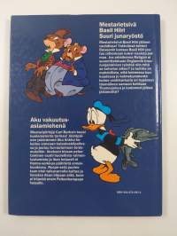 Parhaat sarjat 23 :  Basil Hiiri, mestarietsivä - suuri junaryöstö ; Aku vakuutusasiamiehenä