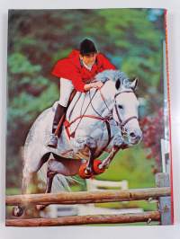 All colour book of Horses : 100 illustrations in colour