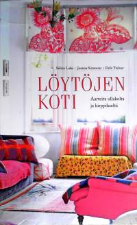 Löytöjen koti: aarteita ullakolta ja kirppikseltä