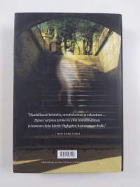 Hänen varjonsa tarina