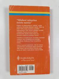 Liitto vaakalaudalla