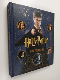Harry Potter : suuri velhouskirja : kirja Harry Potter -elokuvien tekijöiltä