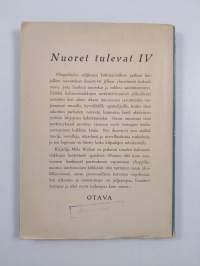 Nuoret tulevat IV : Valikoima ylioppilaiden neljännen kulttuuriviikon parhaita kilpakirjoituksia (lukematon)