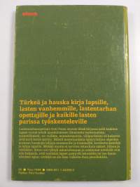 Santun ja Jonnan askartelukirja