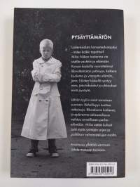Niikko : pysäyttämätön : tosielämää : Korson kaduilta eduskunnan käytäville
