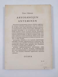 Arvosanojen antaminen
