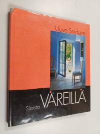 Sisusta väreillä