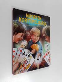 Nuorten korttipelikirja