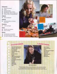 Koululainen 2007/12. Keskiaukeama-julisteessa  (AVAAMATON!) Sturm Und Drang, Santa Justa Klan, High School Musical 2, gerbiili