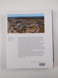 Helsingin historia vuodesta 1945, 6 - Tiedon metropoli : tutkimus, opetus ja tiedonvälitys 1945-2010 (signeerattu, tekijän omiste)