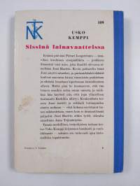 Sissinä lainavaatteissa